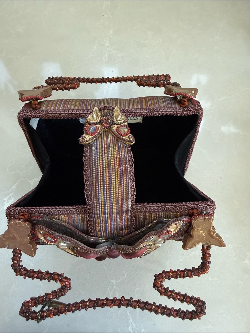 Mary Frances Beaded Butterfly Handbag Silk Box Bag Top Handle Retired RARE - Picture 4 of 8